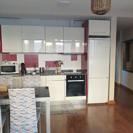 Apartamento Cine Colon 2 Ribadeo Exterior photo