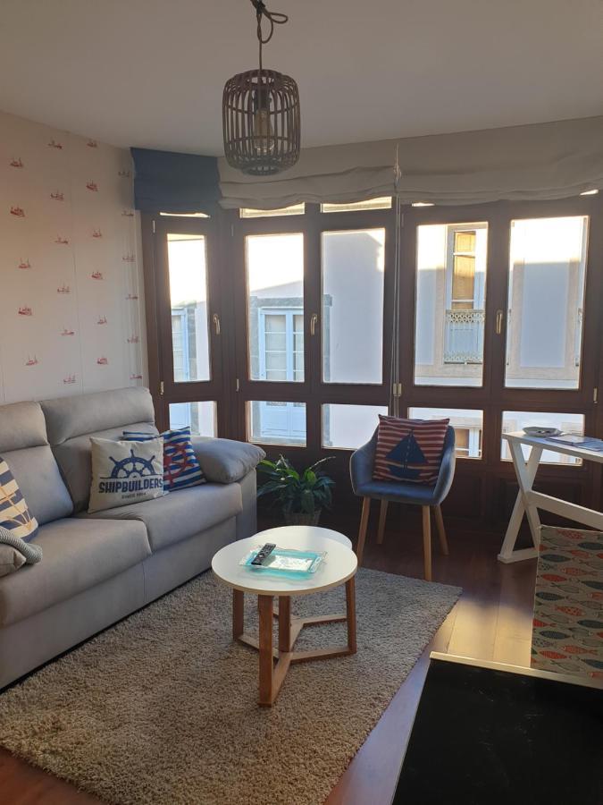 Apartamento Cine Colon 2 Ribadeo Exterior photo