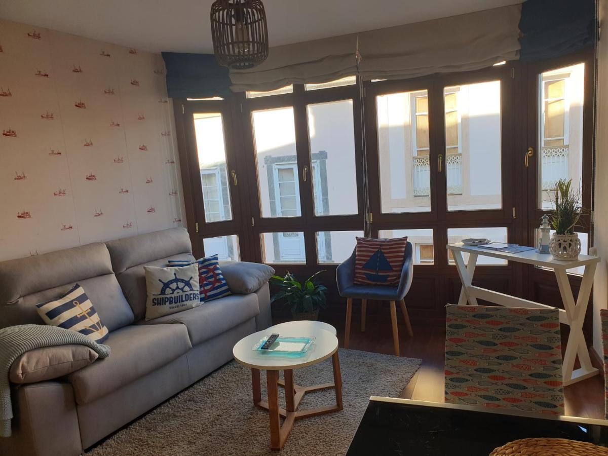 Apartamento Cine Colon 2 Ribadeo Exterior photo