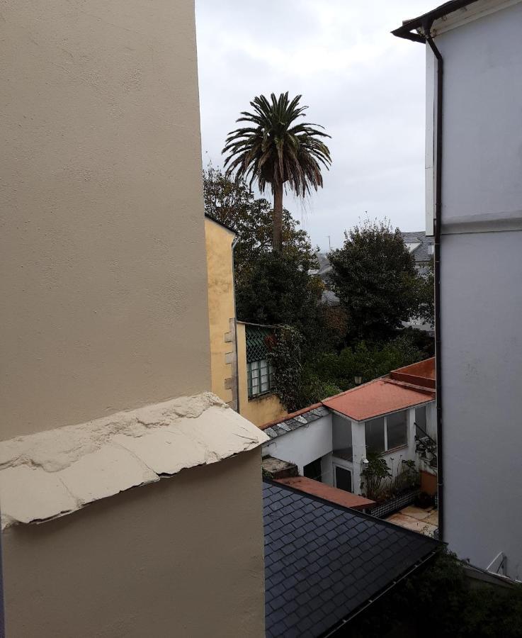 Apartamento Cine Colon 2 Ribadeo Exterior photo